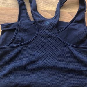 Lululemon navy mesh vented tank medium